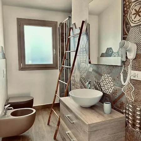 فندق مبيت وإفطار Luchia 3*