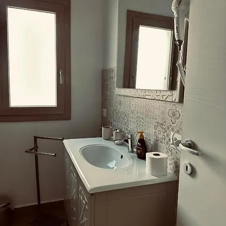 ベッド・アンド・ブレックファスト Luchia 3*